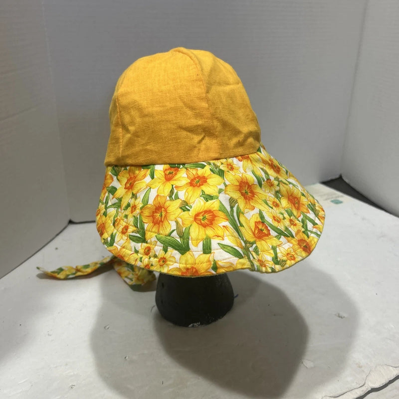 Sunflower print bucket hat with yellow crown and back tie, wide brim