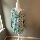 Crown & Ivy XXL Hydrangea Floral Crochet Lace Trim Pom Pom  Tunic Peasant Top Hydrangea
