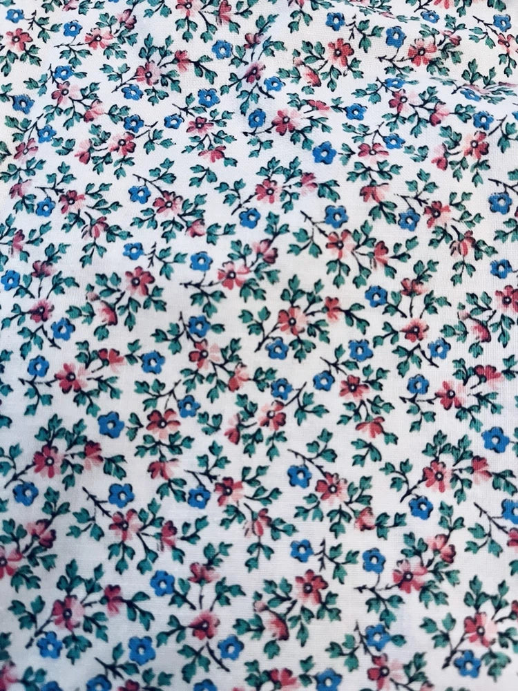 VTG SPRING TIME TINY Ditsy Pink  & Blue Florals on White Cottagecore BTFQ Flowering Plants