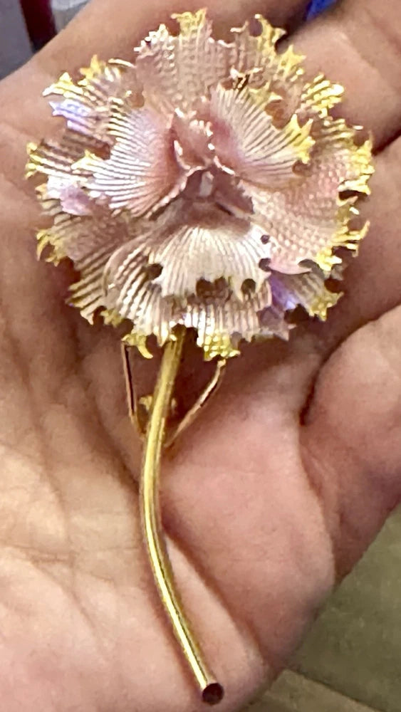 Vintage 1980s Brooch Pink Enamel & Gold Tone Carnation Flower Cerrito Style EUC Carnation