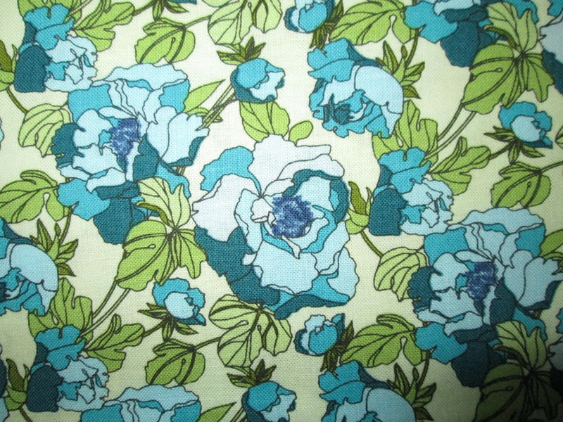 BLUE TEAL ROSES SHADED ROSE LIGHT GREEN CREAM COTTON FABRIC BTHY Flowering Plants