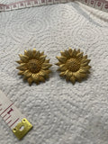 Vintage Gold Tone Pierced Earrings Stud Sunflower Flowers Sunflower