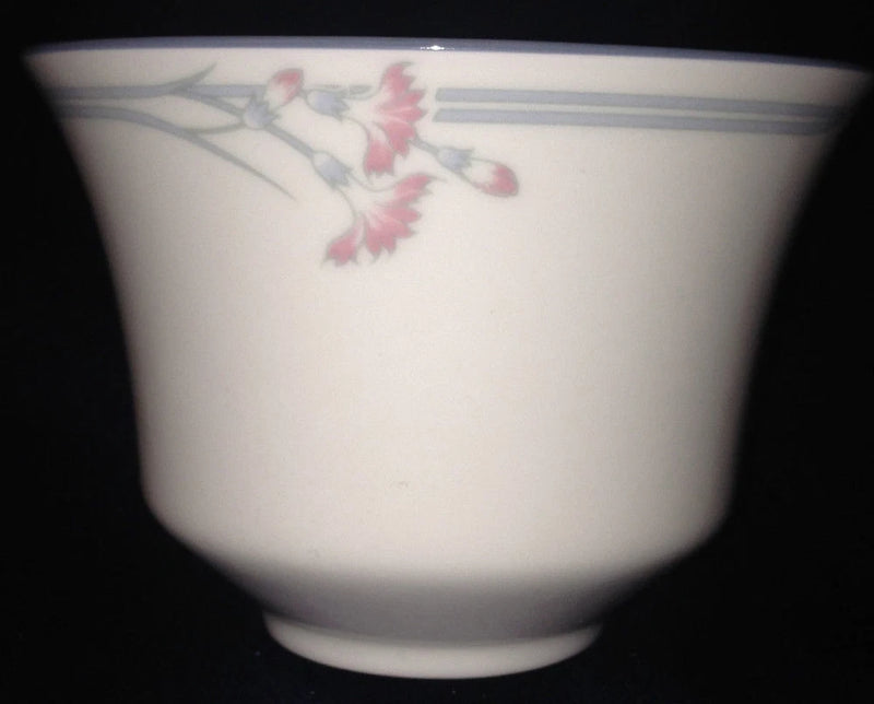 ROYAL DOULTON CARNATION SMALL DESSERT CUSTARD BOWL 3 7/8" PINK FLOWERS BLUE TRIM Carnation