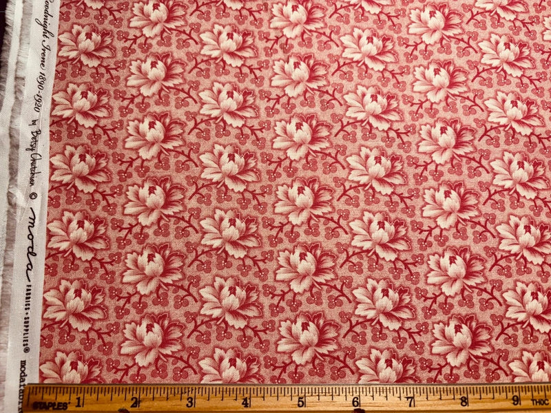 MODA Fabrics GOODNIGHT IRENE Civil War Repro 1890 BETSY CHUTCHIAN Pink Roses FQ Roses