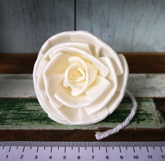 Sola wood diffuser flower with cotton rope, cream round bloom, about 8 cm