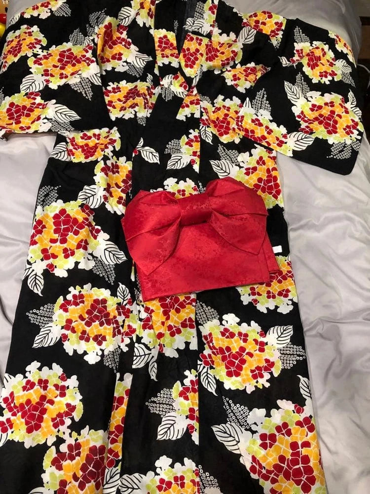 Yukata with Hydrangea Pattern, Black, No Obi Hydrangea