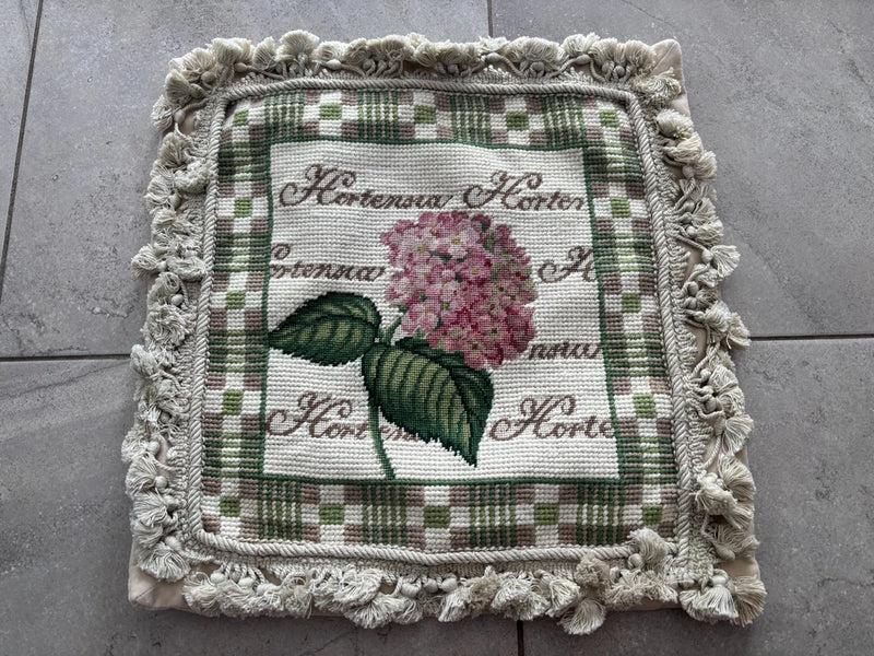 NEW Handmade Wool Needlepoint Throw Pillow Cover Hydrangea Botanical Flower 18" Hydrangea