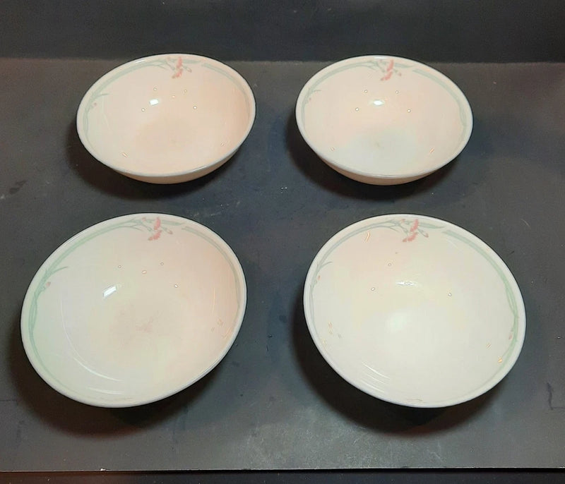 Set of four vintage Royal Doulton porcelain bowls, white with pink carnation flowers