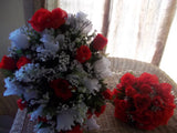 LARGE WEDDING BOUQUET WHITE AND RED WITH ATTENDANT BOUQUET AND 4 BOUT. Bouquet