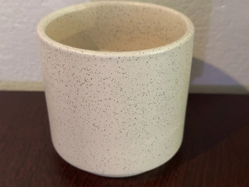 White Round Ceramic Garden Art Flower Momma Pots NEW Plant Pot Garden Plants