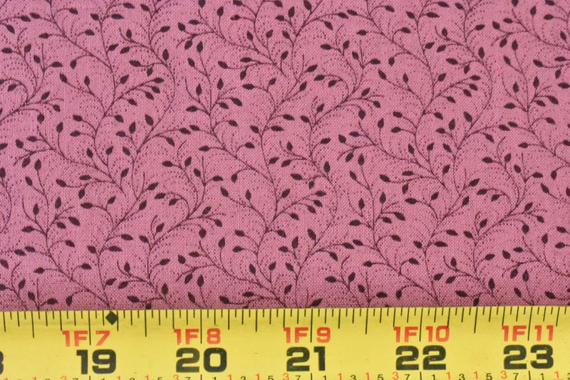35" Long, Vintage, Dark Burgundy Calico on Dusty-Rose Cotton, RJR, Beyer, P9611 Flowering Plants
