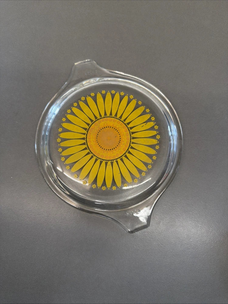 Vintage Pyrex 470-C Lid Sunflower 1970s Lid Only Ge0 Sunflower