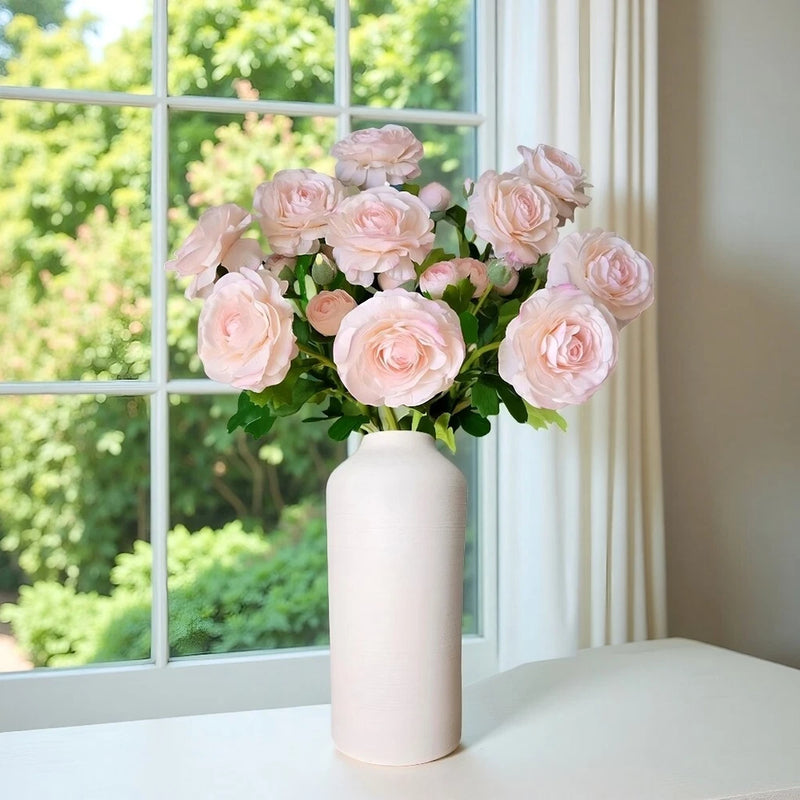 10PCS ranunculus bouquet, each featuring one open bloom and one bud. Ranunculus