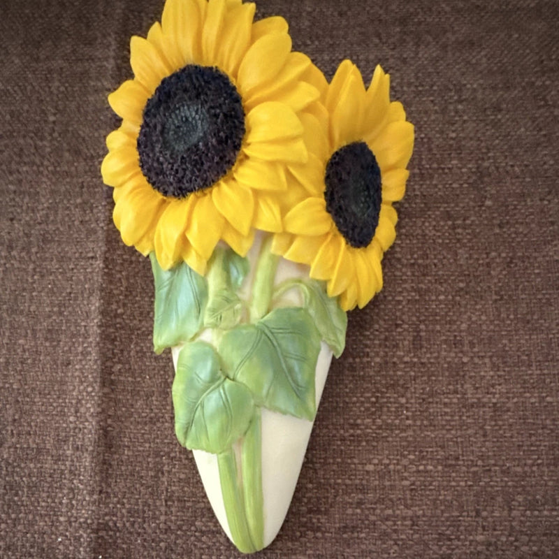 Ibis & Orchid Design Sunflower Resin Wall Vase Floral Yellow Green Cream Sunflower