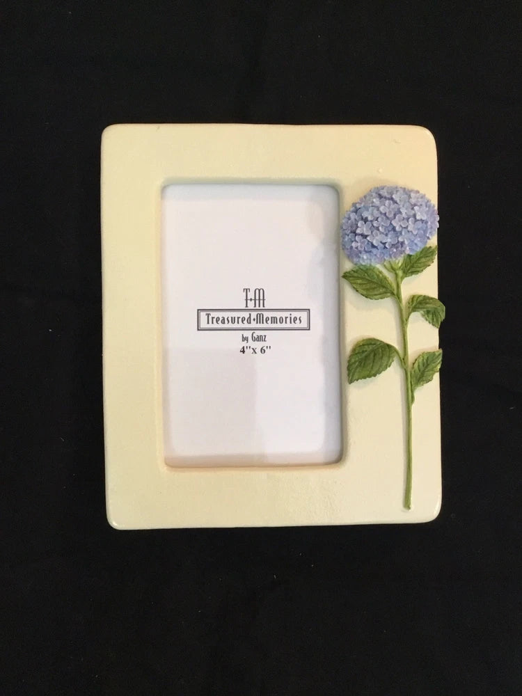 Treasured Memories Picture Frame by Ganz 7x8 Hydrangea Resin Holds 4x6 Picture Hydrangea