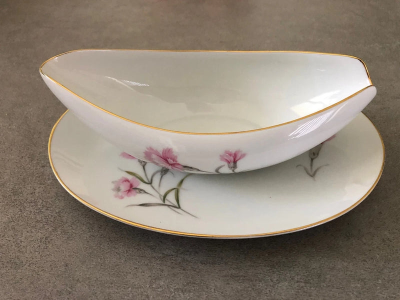 Royal Court Pink CARNATION Flower Japan - GRAVY BOAT W/ UNDERPLATE Carnation
