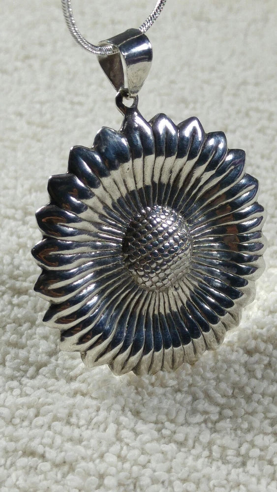 2 x 1.5"  SUNFLOWER CUTE BIG ROUND 9g STERLING SILVER PENDANT NECKLACE 17"mrk925 Sunflower
