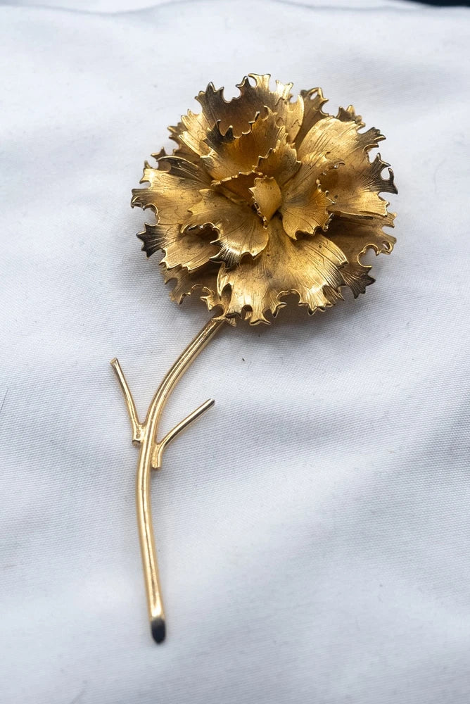 VTG Giovanni Gold Tone Carnation Brooch Large Textured Flower Pin Statement Carnation