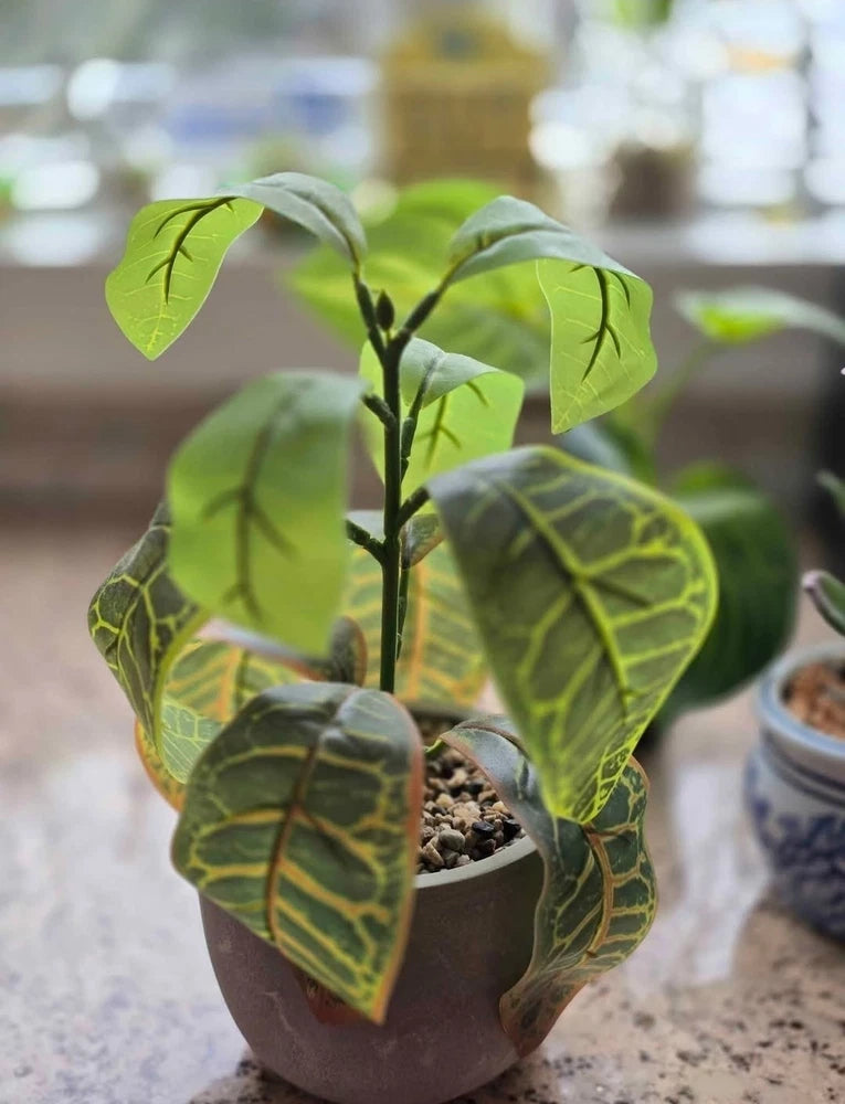 Artificial Leaf Houseplant in Stone Pot Green Plastic Decorative Plant Green Plant