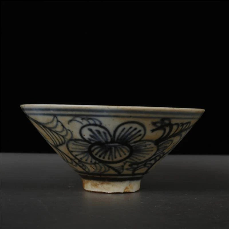 Blue-and-white porcelain bowl with peony flower pattern and tapered rim