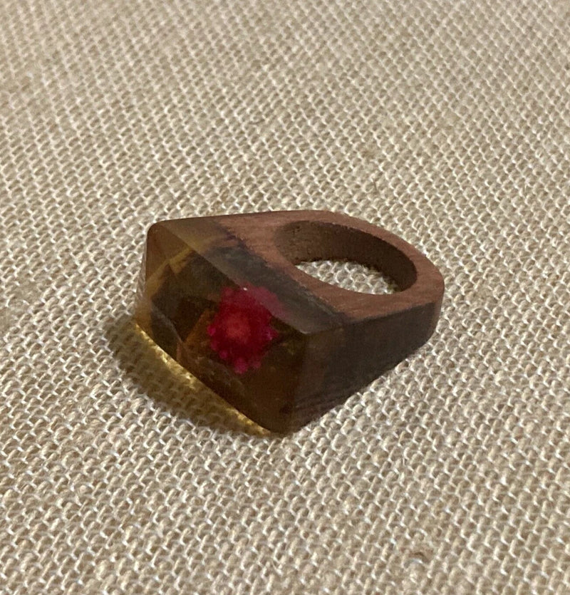 Wood Resin Ring Enclosed Red  Flower Carnation  Size 6  Botanical Cottagecore Carnation