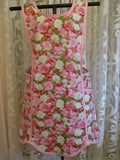 HANDMADE  ROSES  CRISS CROSS APRON     SIZE MEDIUM Roses
