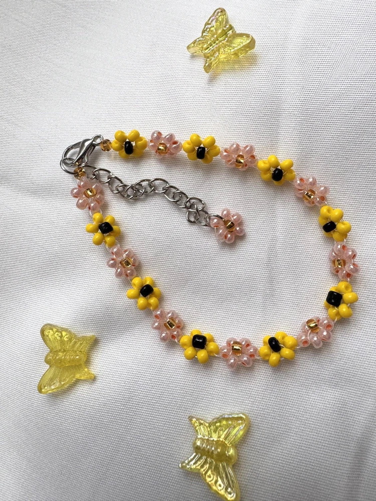 Handmade beaded sunflower flower  bracelet women, gift for her-Handmade Jewelry Sunflower