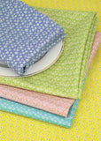 Mini Daisy Flower patterned Fabric made in Korea by the Half Yard Daisies