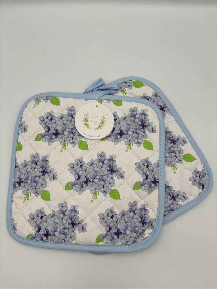 Sara Fitz Blue Flowers Hydrangea Themed Pot Holder Set *New* Hydrangea