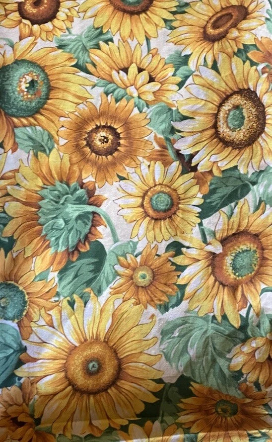 Joan Kessler Sunflower Fabric Yellow Daisy Cotton BTHalfY W2 Flowering Plants