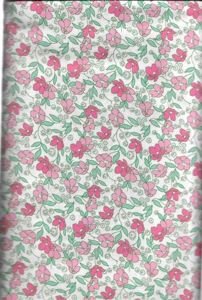 100% cotton floral fabric "Little Blossoms" by Robert Kaufman fabric Flowering Plants