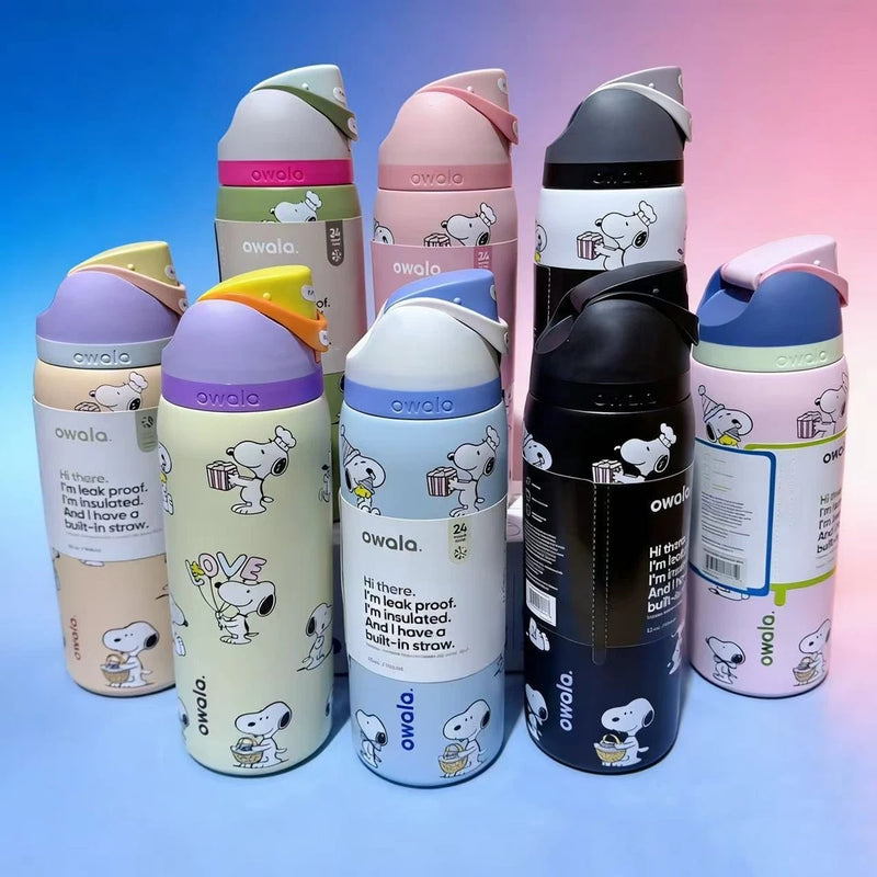 32oz stainless steel insulated water bottle with Snoopy graphic, flip-lock lid, pastel colors