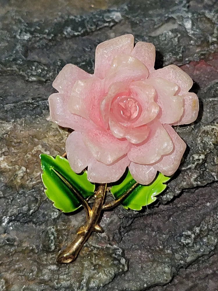 RARE 1940s Crown Trifari Gold Tone Pink Carnation Flower Enamel Trifanium Brooch Carnation