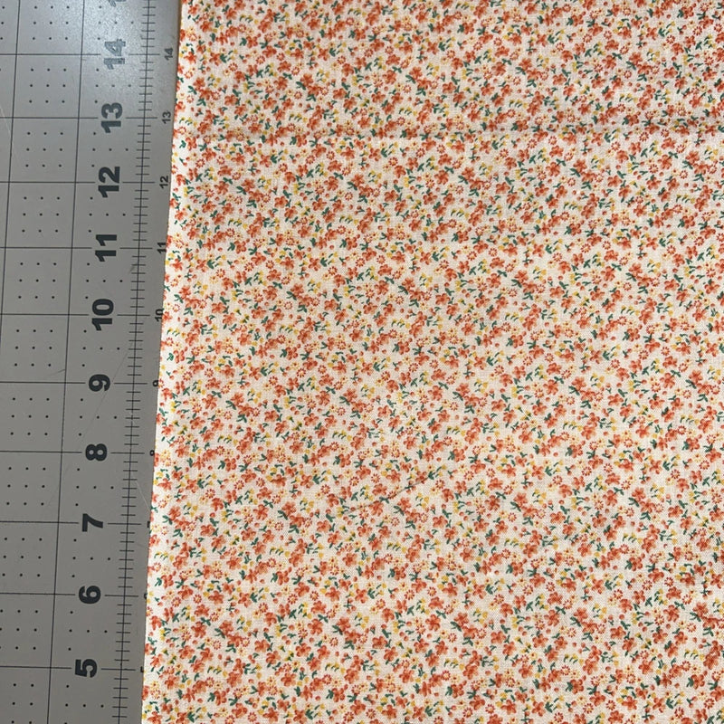 Vintage Tiny Peach Flowers  1/2 Yard Cotton Fabric Flowering Plants