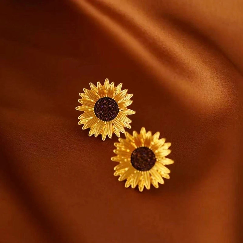 Vintage Gold Sunflower Earrings Black Center Floral Art Statement Studs Sunflower