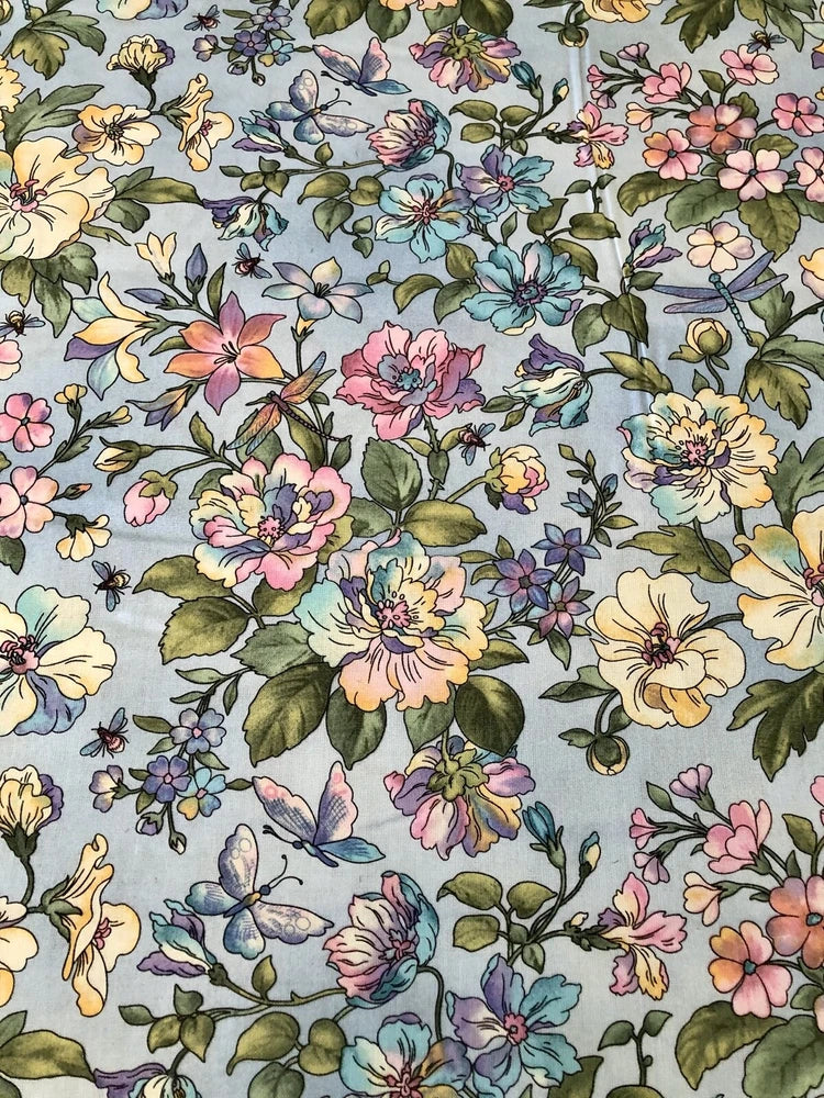 Graceful Garden - 100% Cotton fabric from Epic Fabrics - Pat# p215-0150 - 1/2 yd Flowering Plants