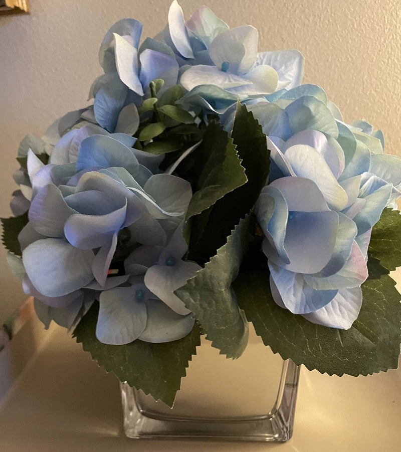NWOT 10Ó Faux Blue Hydrangea Arrangement in Silver Mercury Glass Vase Lovely! Hydrangea