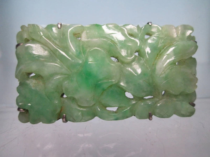 Jade lily flower openwork carving ornament with rectangular shape and carved details