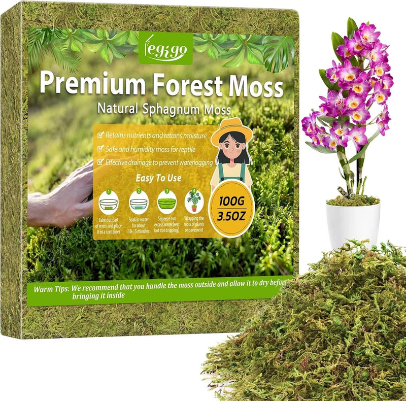 Legigo sphagnum moss potting mix in bag with loose green moss