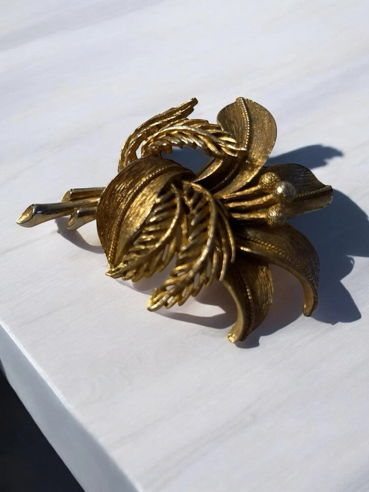 Lily Flower Brooch Pin Gold Tone Chunky Statement Open Work Layered Textured VTG Lily