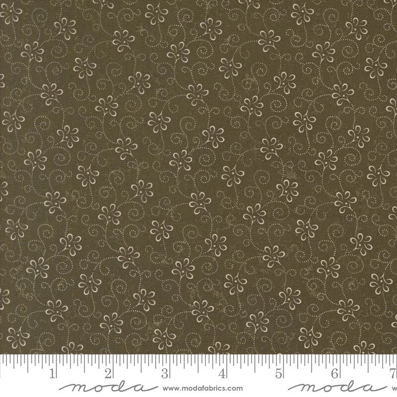 A  Vintage Christmas Green Ribbon Blenders Troubles Moda Half Yard Flowering Plants