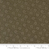 A  Vintage Christmas Green Ribbon Blenders Troubles Moda Half Yard Flowering Plants