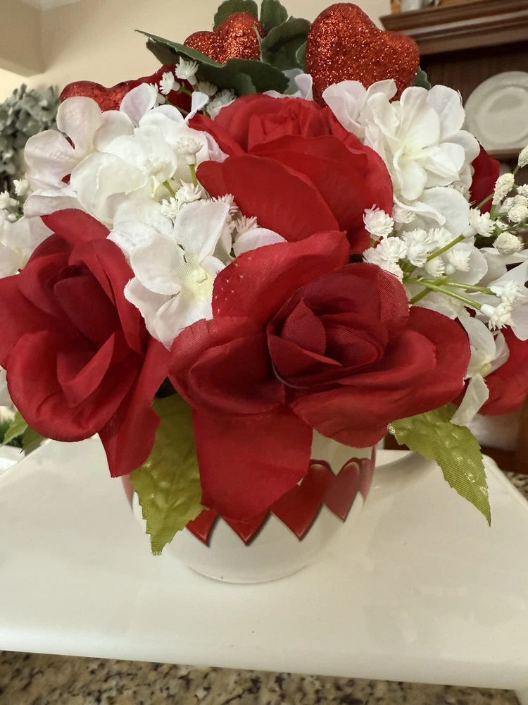 Red Roses  w/ White Carnation Heart Vase Flowers Mother's Day / Valentine's Day Sunflower