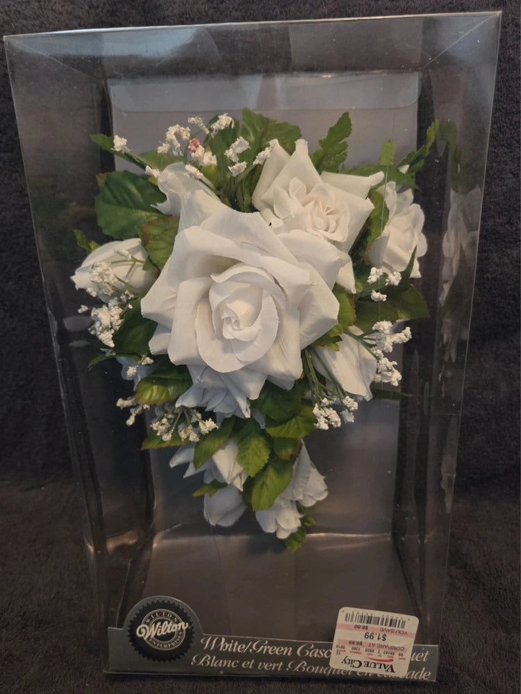 Wedding Bridal Bouquet White & Green Flower Roses Bouquet Cascade Bride Marriage Bouquet