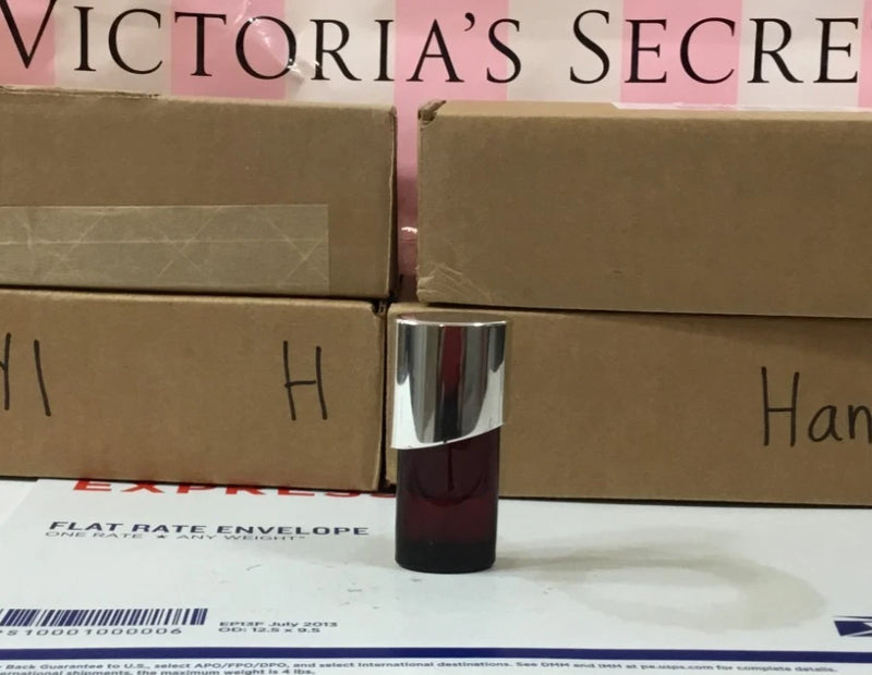 VICTORIA'S SECRET VERY SEXY MINI EDP .25 OZ PERFUME TRAVEL SIZE SPRAY MINIATURE EDP