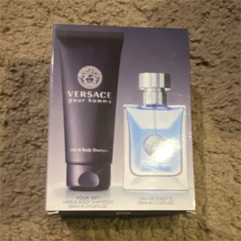 Versace Pour Homme Eau de Toilette 50 ml / 1.7 fl oz & Hair & Body Shampoo Set EDT