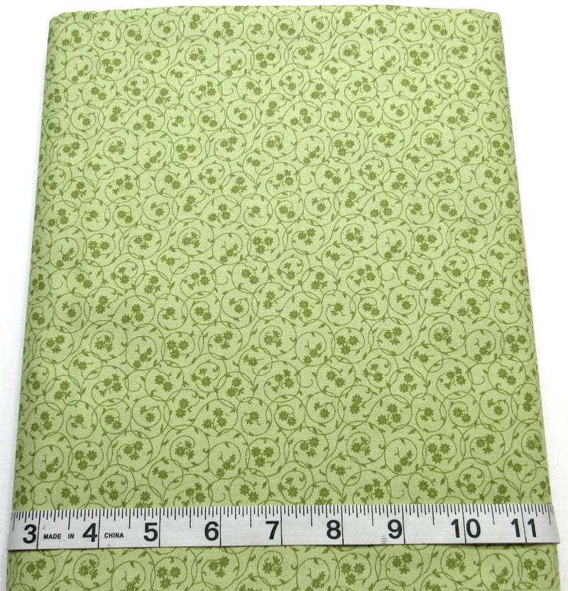Vintage Unbranded Tonal Green BTY Florals/Swirls Cotton Sew Quilt Craft Fabrics Flowering Plants
