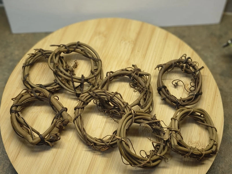 8 Handmade Small Grape Vine Wreaths Decor Art Projects Napkin Rings Decorations Dried Flower