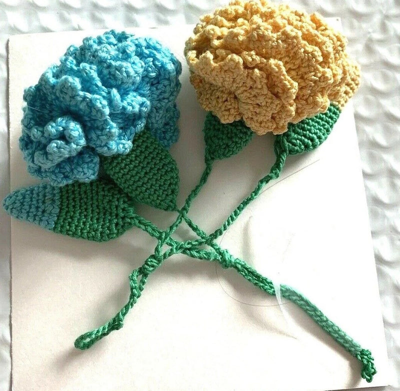 1 CROCHETED ARTIFICIAL BLUE OR YELLOW & GREEN FLOWER CARNATION-4"x 6" WITH BUD Carnation