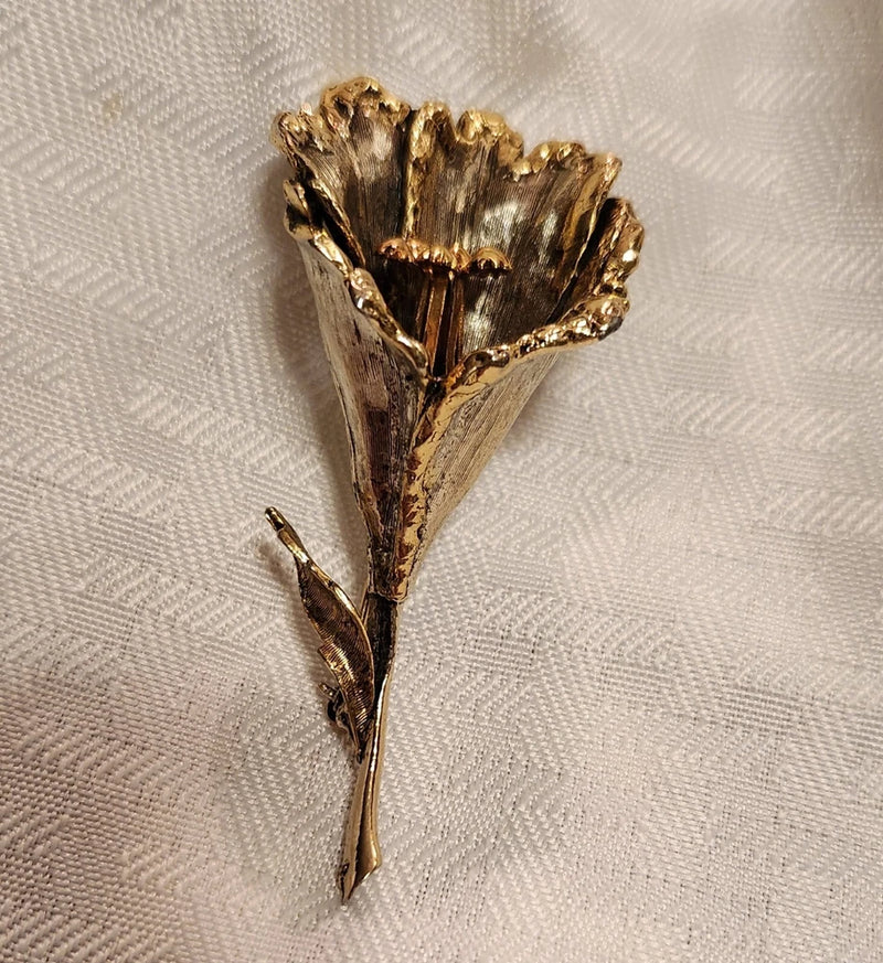 Vintage ART Signed Brooch Lily Flower Stemmed Bronze Goldtone Lily